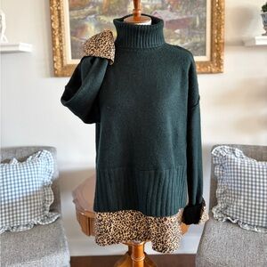 Voy Leopard Turtleneck Sweater